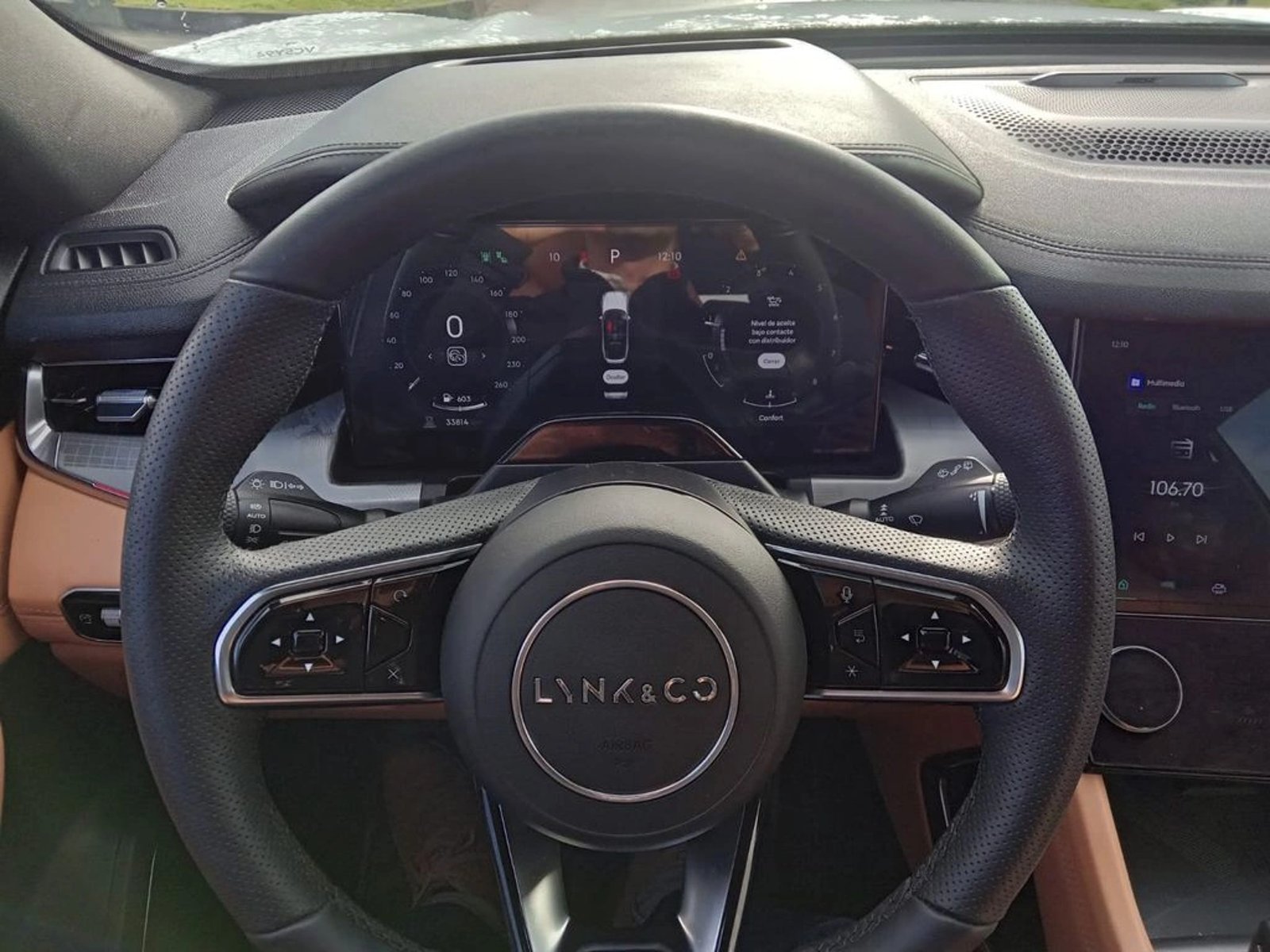 LYNK&CO 09 HALO 09 AWD 2025 - Imagen 9 de 11