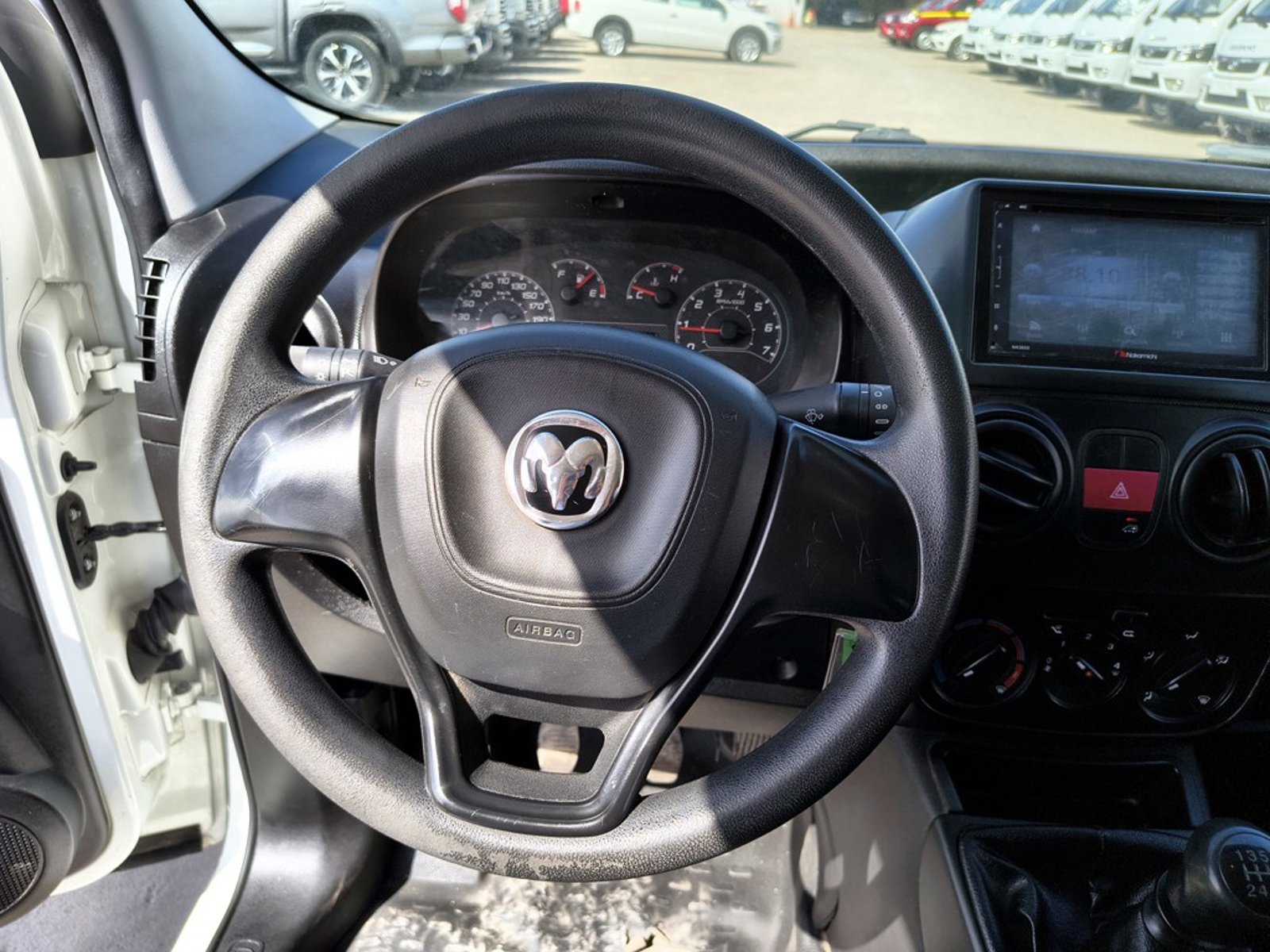 RAM V700 1.3 Gasolina 4x2 T/M 2022 - Imagen 13 de 13