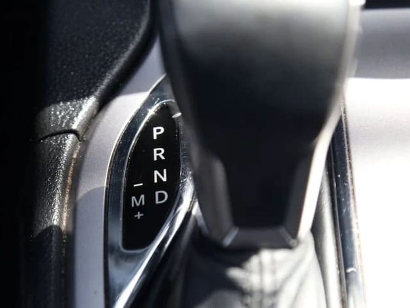 Jeep GRAND CHEROKEE 3.6 LAREDO 4X2 AT 5P 2020 - Imagen 17 de 20