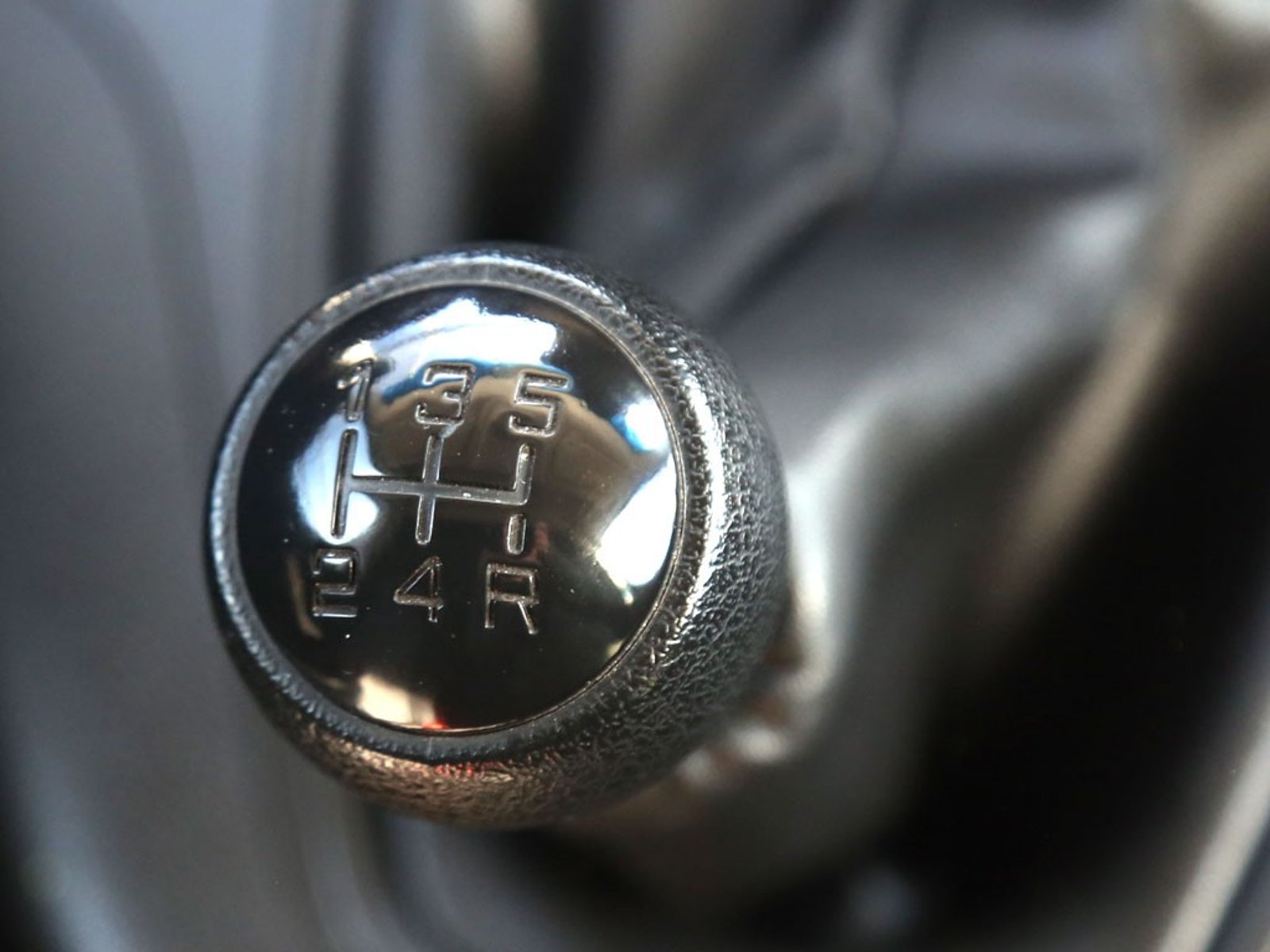 Peugeot PARTNER 1.6 L1 HDI DIESEL 4X2 90HP MT 5P 2022 - Imagen 18 de 20