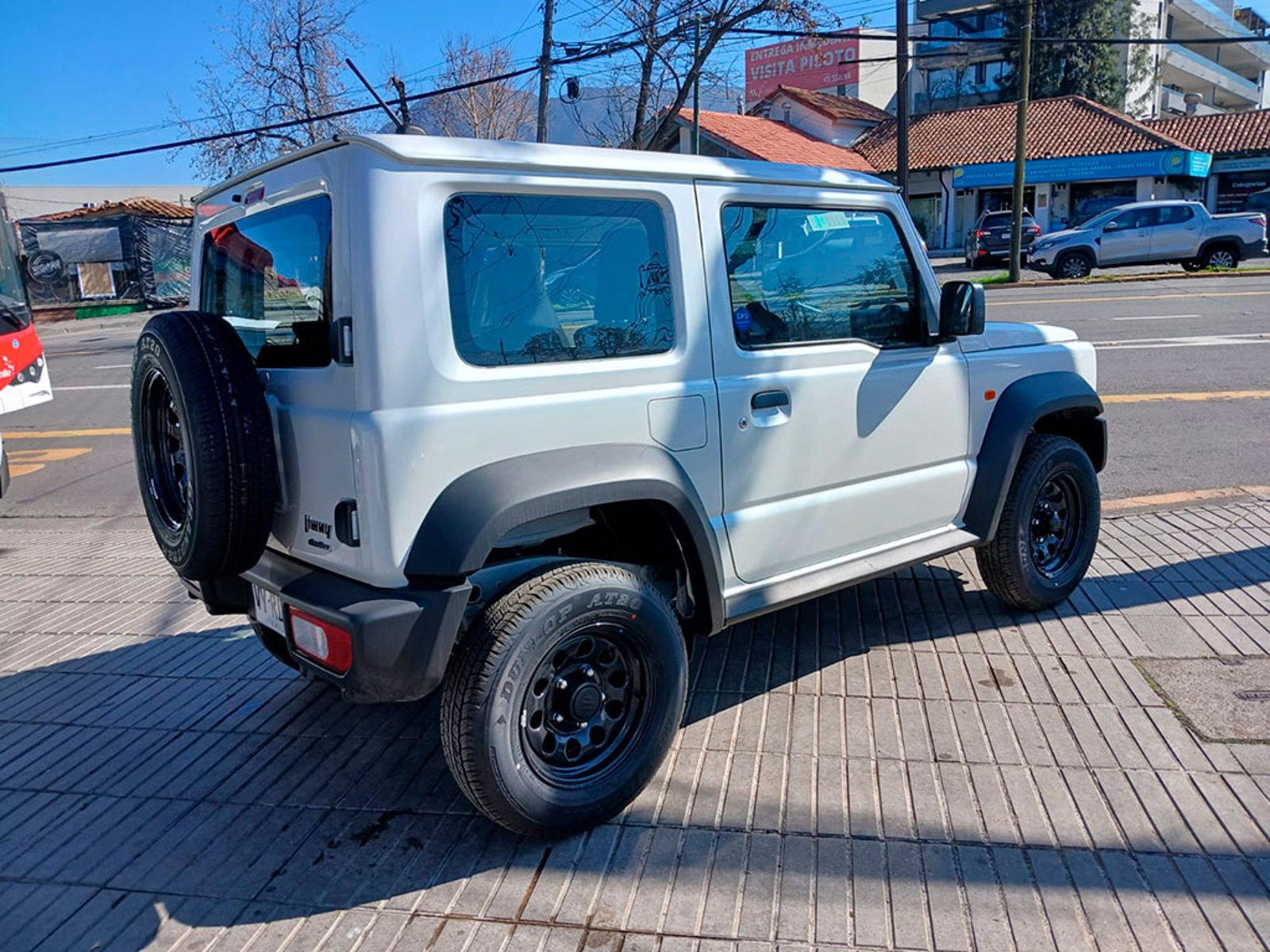 Suzuki JIMNY GL WINCHE MT 4X4 2026 - Imagen 8 de 12