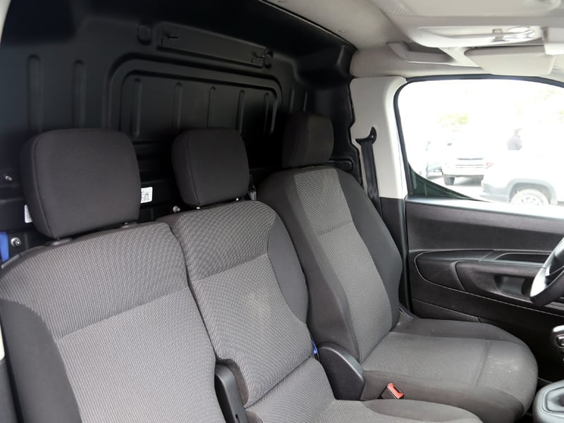 Peugeot PARTNER L1 BLUE HDI 2024 - Imagen 15 de 20