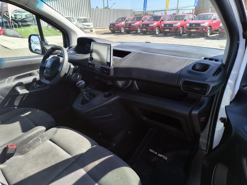 Peugeot PARTNER 1.5 L1 HDI 2024 - Imagen 15 de 16