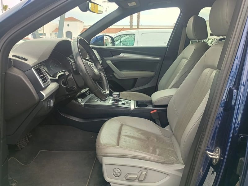 Audi Q5 2.0 TFSI QUATTRO 4X4 AT 5P 2019 - Imagen 9 de 17
