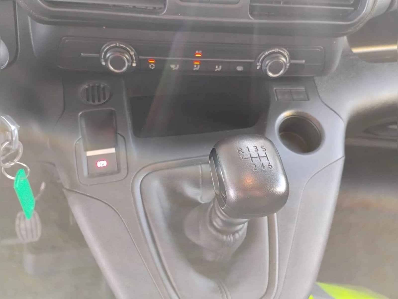 PEUGEOT PARTNER 1.5 L1 BLUEHDI DIESEL 2024 - Imagen 11 de 14