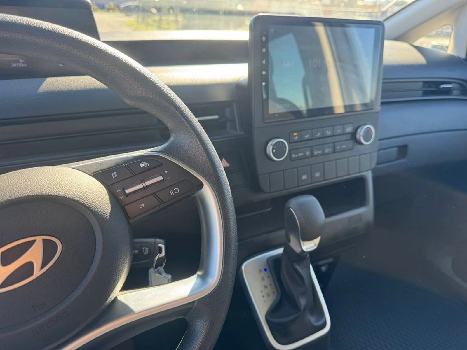 HYUNDAI STARIA STARIA 2.2 D 2025 - Imagen 5 de 8