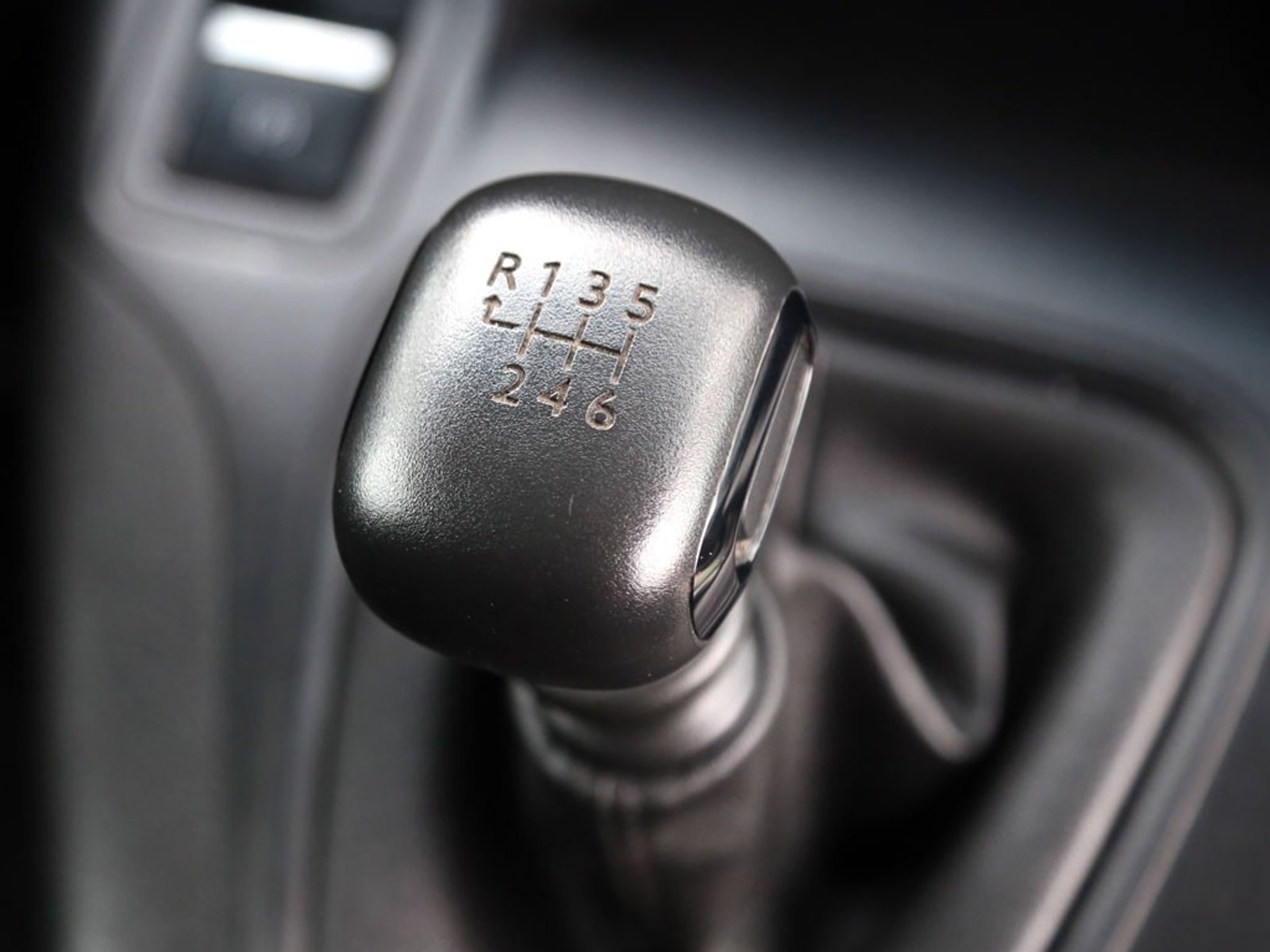PEUGEOT PARTNER 1.5 L1 HDI DIESEL 2024 - Imagen 18 de 20