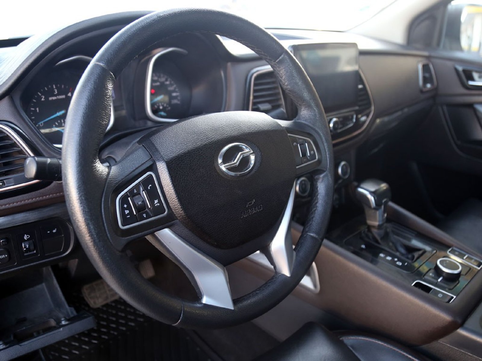 ZX Auto TERRALORD 2.0 AUT 2023 - Imagen 13 de 20