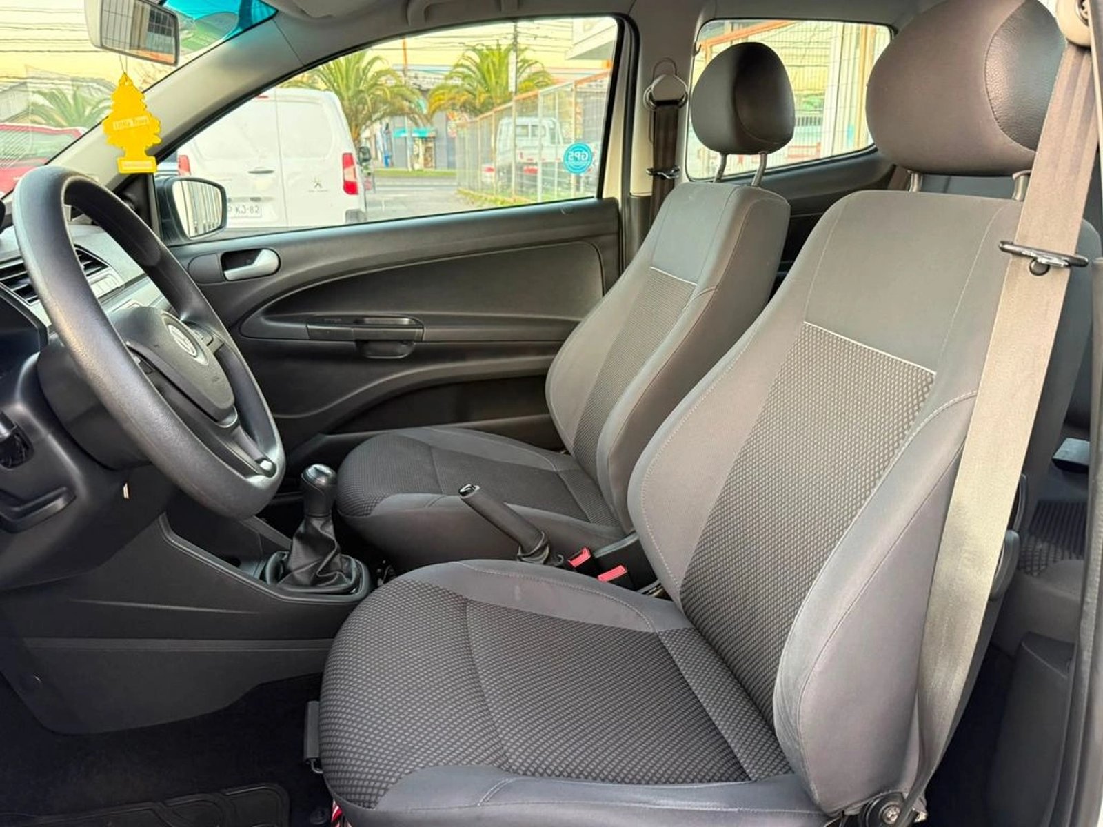 Volkswagen SAVEIRO 1.6 CAB EXT MT 2023 - Imagen 10 de 14