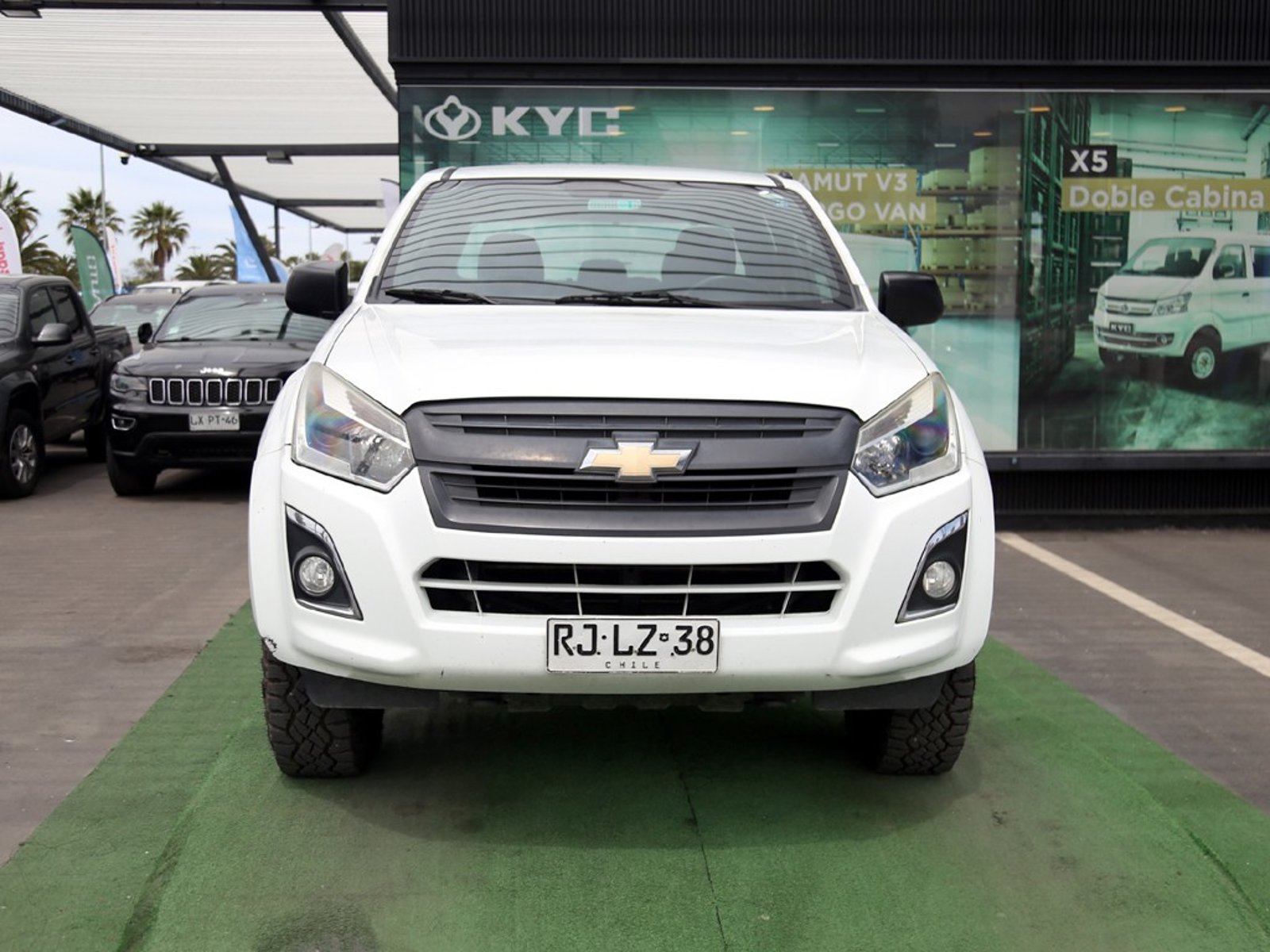Chevrolet D-MAX 2.5 4X2 MT 2022 - Foto 2 de 20