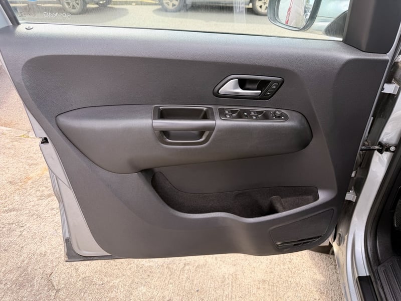 Volkswagen AMAROK 2.0 COMFORTLINE  4MOTION 2023 - Imagen 9 de 20