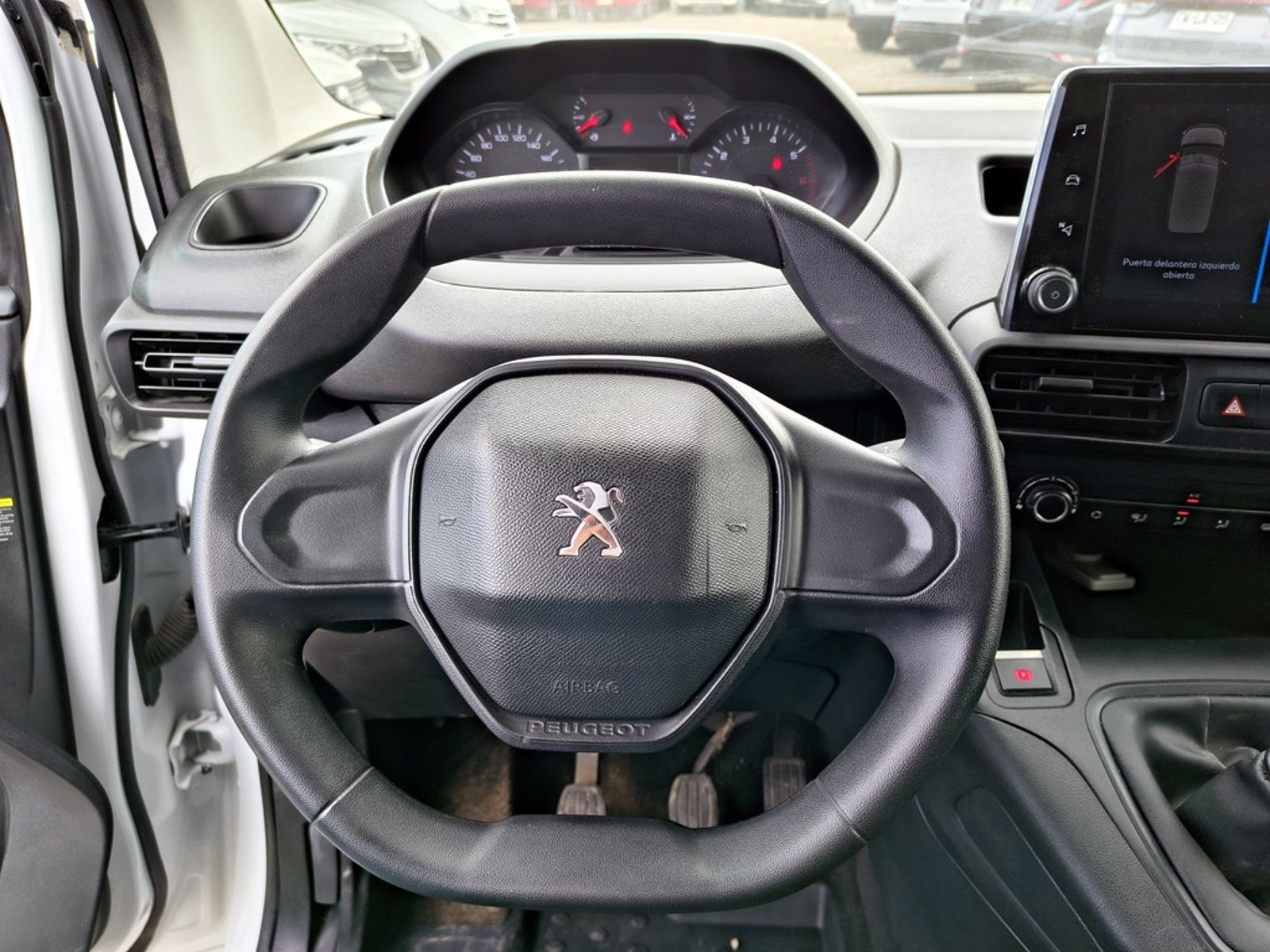 PEUGEOT PARTNER PARTNER L1 1.5 Diesel 4X2 T/M 2024 - Imagen 12 de 15