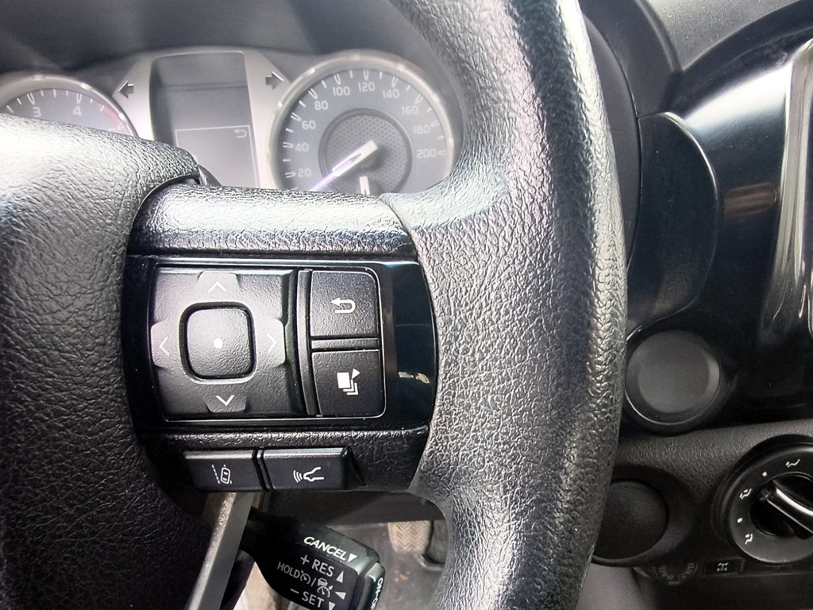 Toyota HILUX HILUX TSS 2.4 Diesel 4X2 T/M 2021 - Imagen 15 de 20