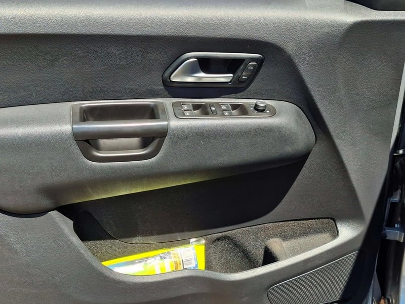 Volkswagen AMAROK 2.0 HIGHLINE 4MOTION AT 2023 - Imagen 11 de 20