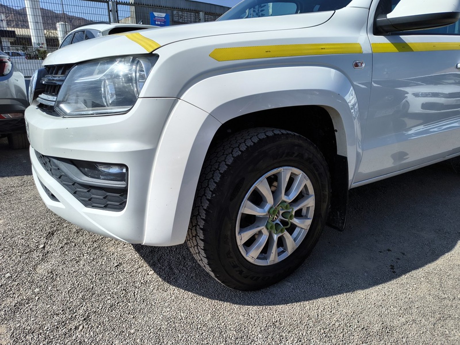 VOLKSWAGEN AMAROK 2.0 TRENDLINE 4MOTION 2023 - Imagen 7 de 20