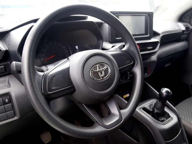 Toyota RAIZE 1.2 I 4X2 MT 5P 2025 - Imagen 13 de 20
