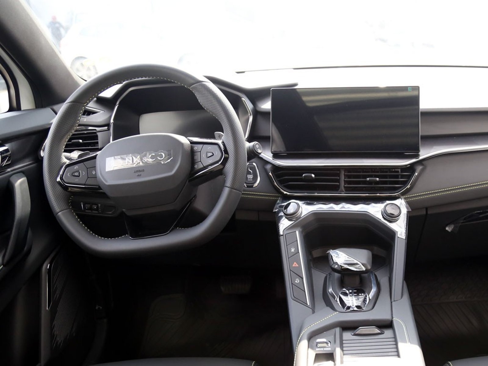 LYNK&CO 06 PLUS AT 1.5T 2026 - Imagen 12 de 20