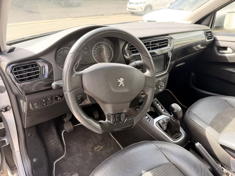 Peugeot 301 1.6 ALLURE HDI 2023 - Imagen 10 de 20