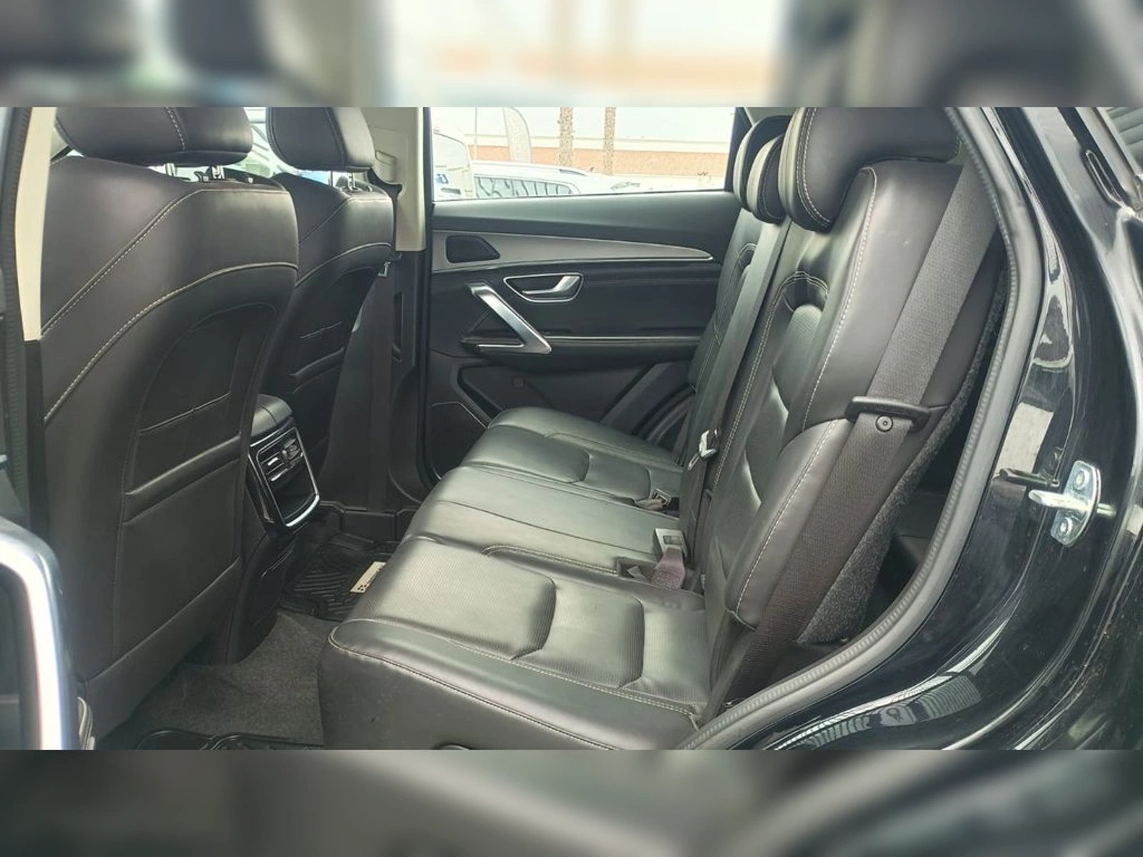 JETOUR X70 1.5T PLUS 4X2 AT 5P 2024 - Imagen 10 de 14