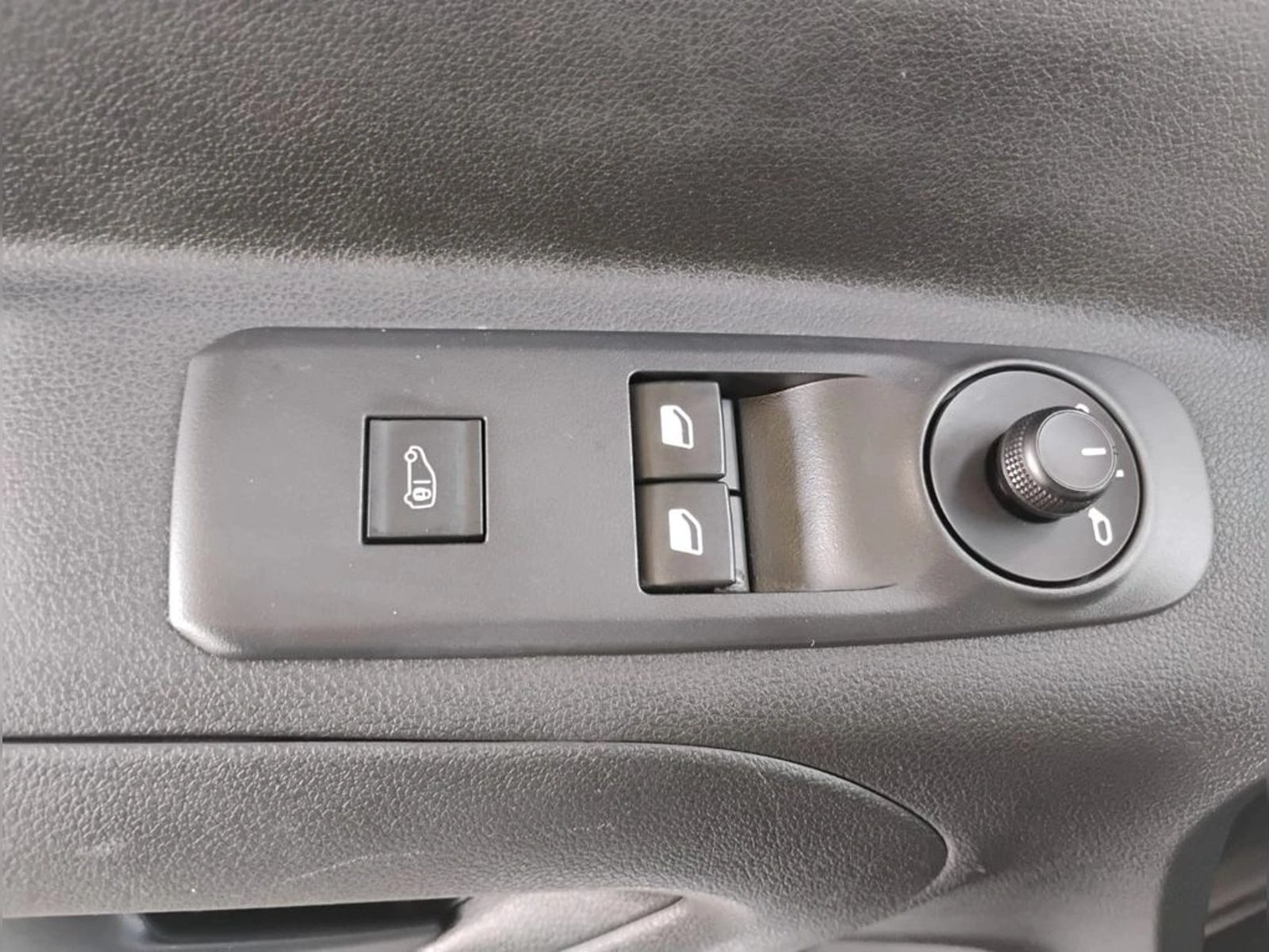PEUGEOT PARTNER 1.5 L1 BLUEHDI DIESEL 2024 - Imagen 13 de 14