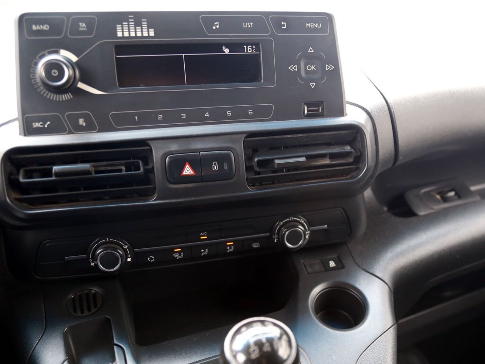 PEUGEOT PARTNER 1.6 L1 HDI MT DIESEL 2021 - Imagen 19 de 19