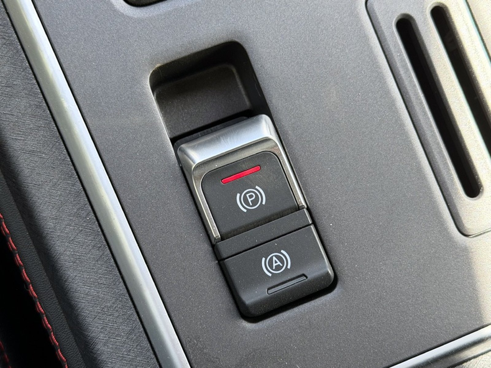 ZX AUTO GRAND LION GRAND LION CABINA DOBLE LUX XL DIESE L4X4 AT 2.3 2026 - Imagen 17 de 20