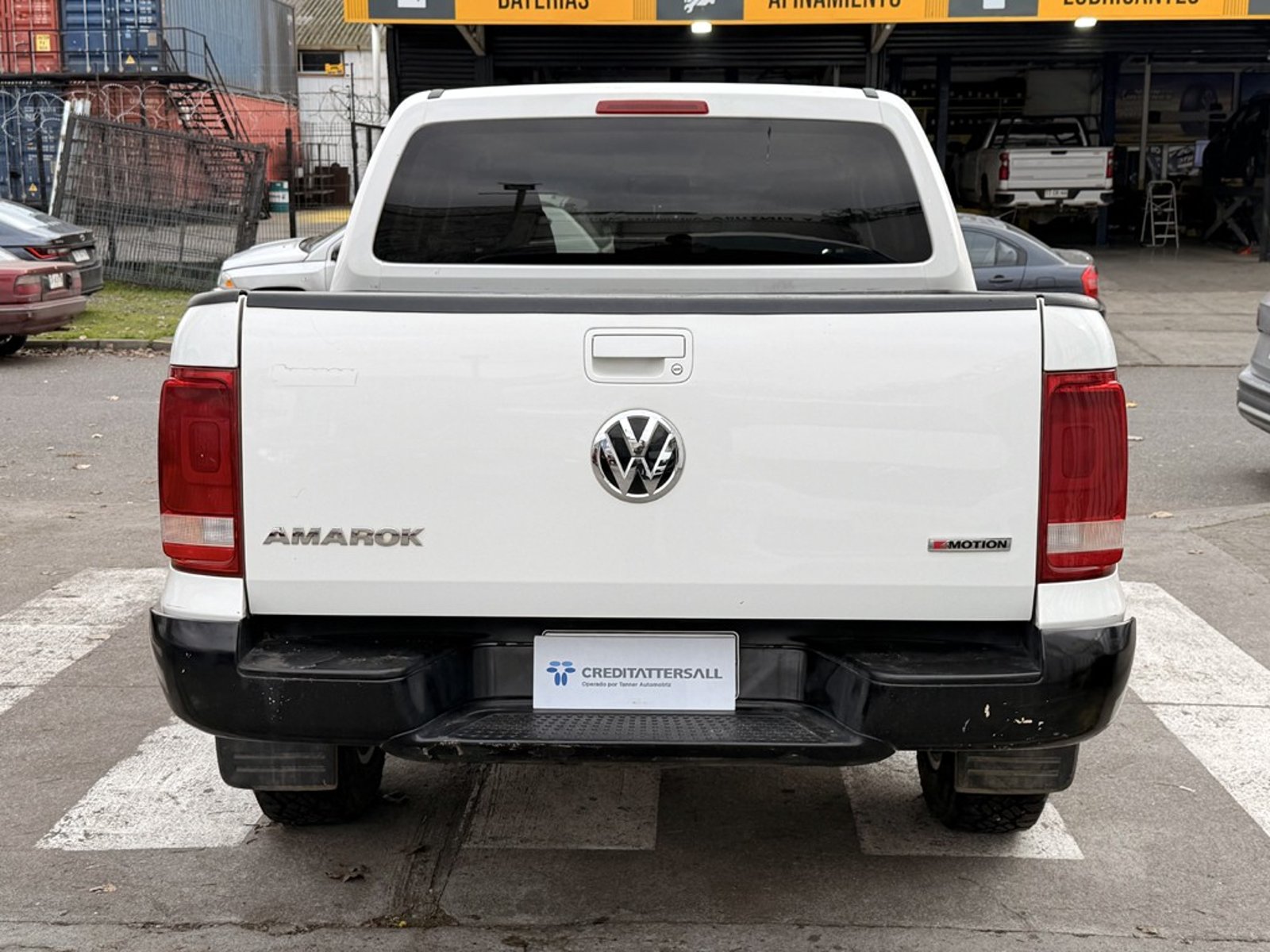 Volkswagen AMAROK 2.0 TRENDLINE 4X4 MT 2023 - Imagen 7 de 20