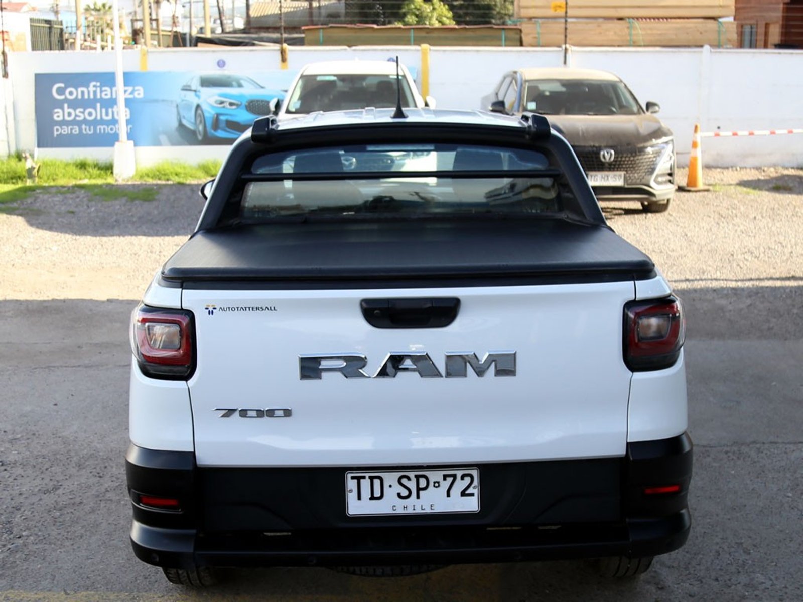 RAM 700 BIGHORNE DCAB 1.3 2024 - Imagen 9 de 20