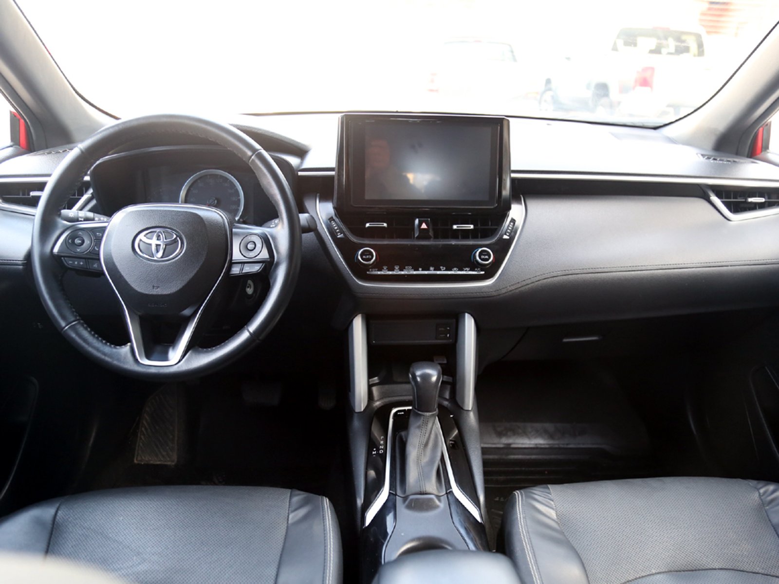 Toyota COROLLA CROSS 2.0 SEG 4X2 CVT AT 5P 2023 - Imagen 15 de 20