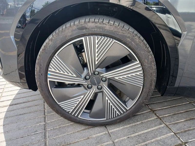 Lynk & Co 08 08 Halo 1.5T Hibrido 2027 - Imagen 16 de 16