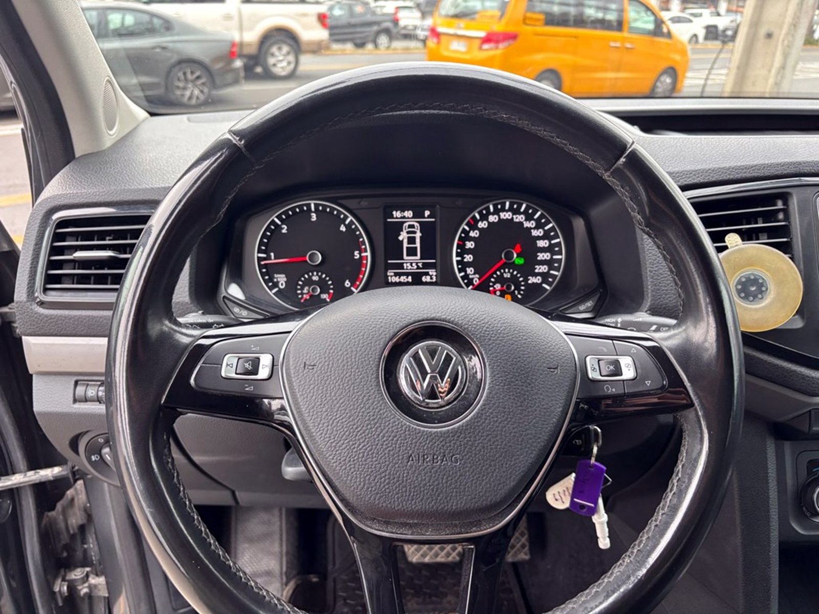 VOLKSWAGEN AMAROK Amarok Confortline 4X4 AT 2021 - Imagen 12 de 19
