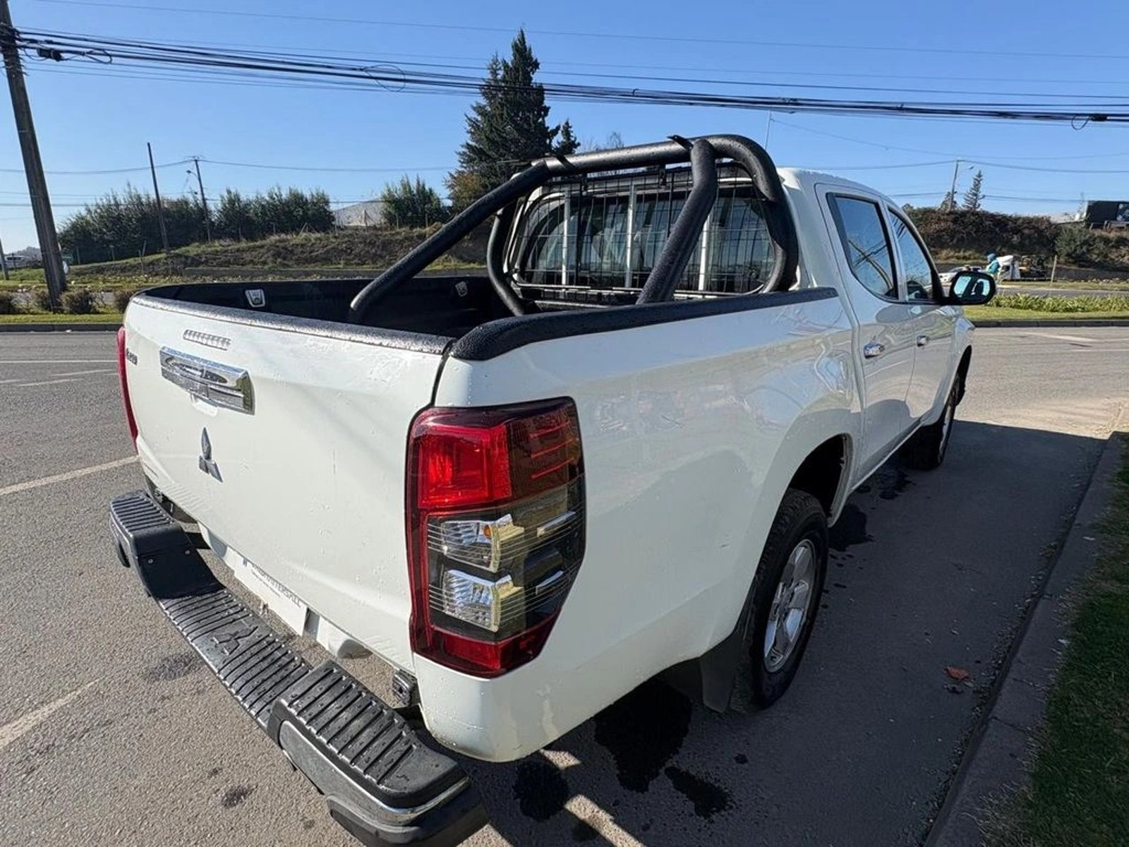 Mitsubishi L200 KATANA CR 4X2 2023 - Foto 5 de 12