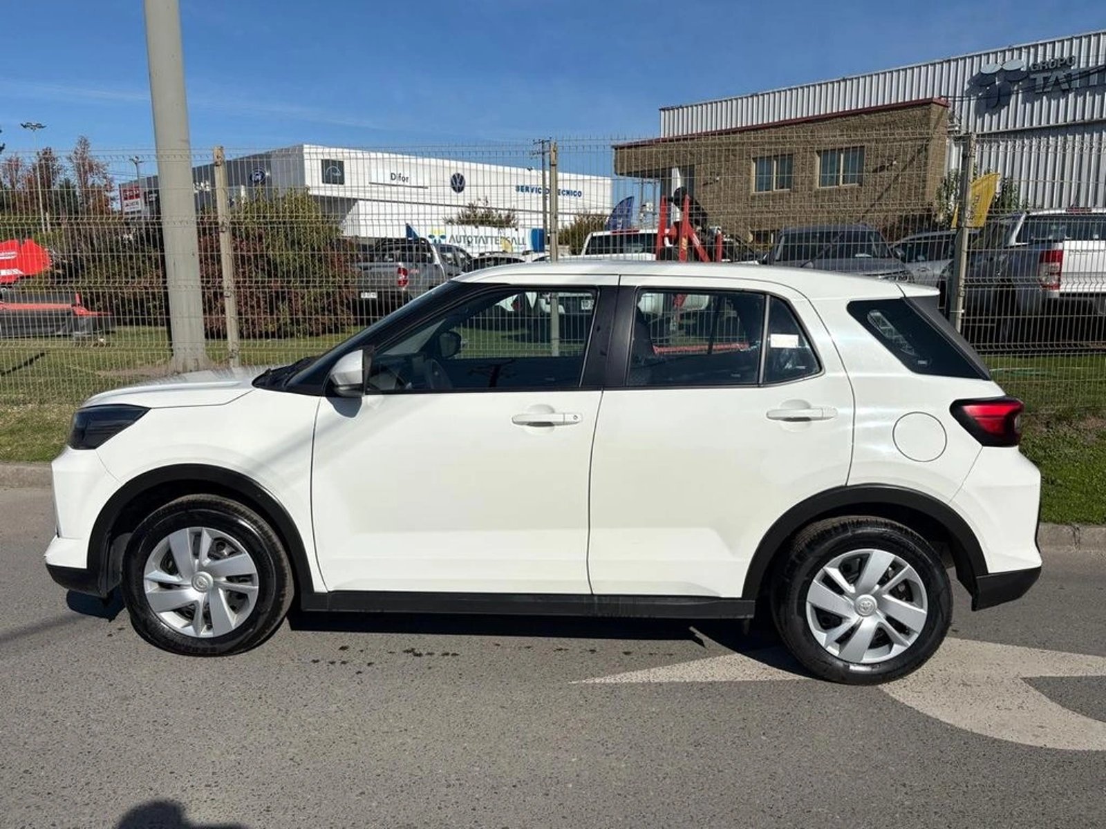 TOYOTA RAIZE 1.2 MT 2025 - Imagen 4 de 12