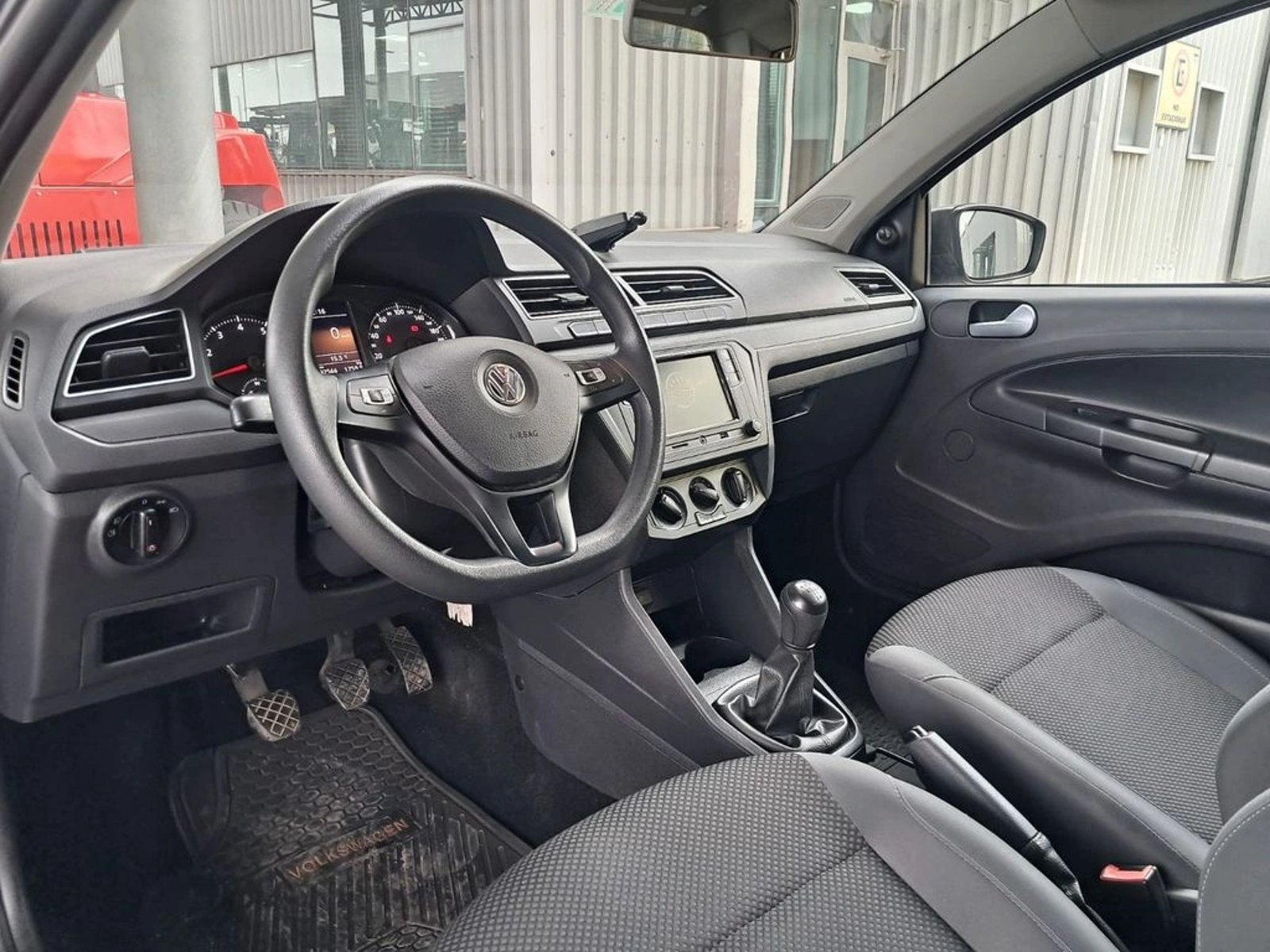 Volkswagen SAVEIRO COMFORTLINE CAB EXTENDIDA 1.6 MT 4X2 2021 - Imagen 12 de 20