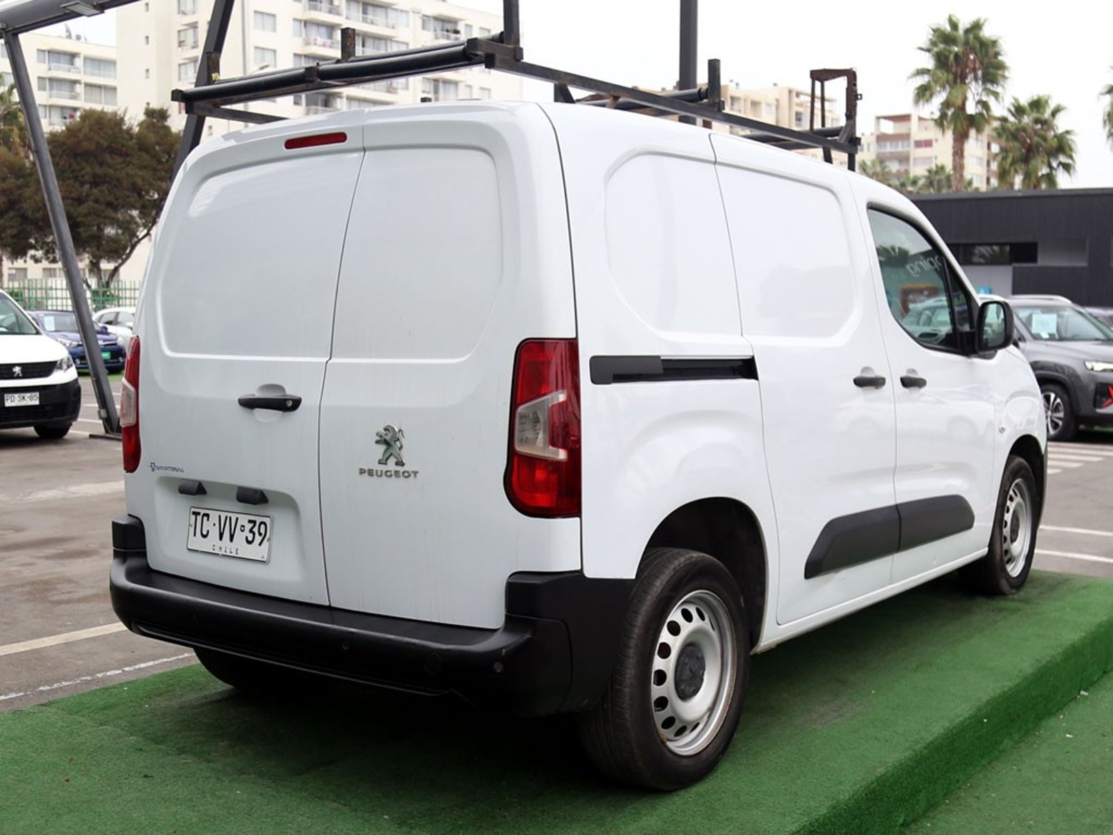 PEUGEOT PARTNER 1.5 L1 HDI DIESEL 2024 - Imagen 8 de 20