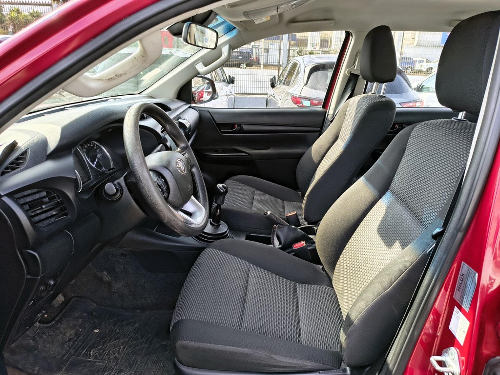 TOYOTA HILUX HILUX TSS 2.4 Diesel 4X2 T/M 2021 - Imagen 10 de 20