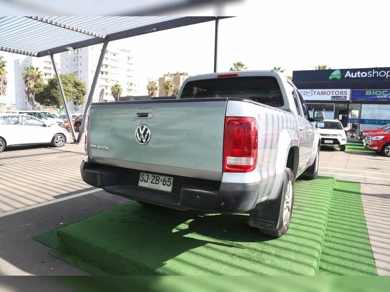 Volkswagen AMAROK 2.0 TREDLINE MT 4X4 DIESEL 2023 - Imagen 6 de 20