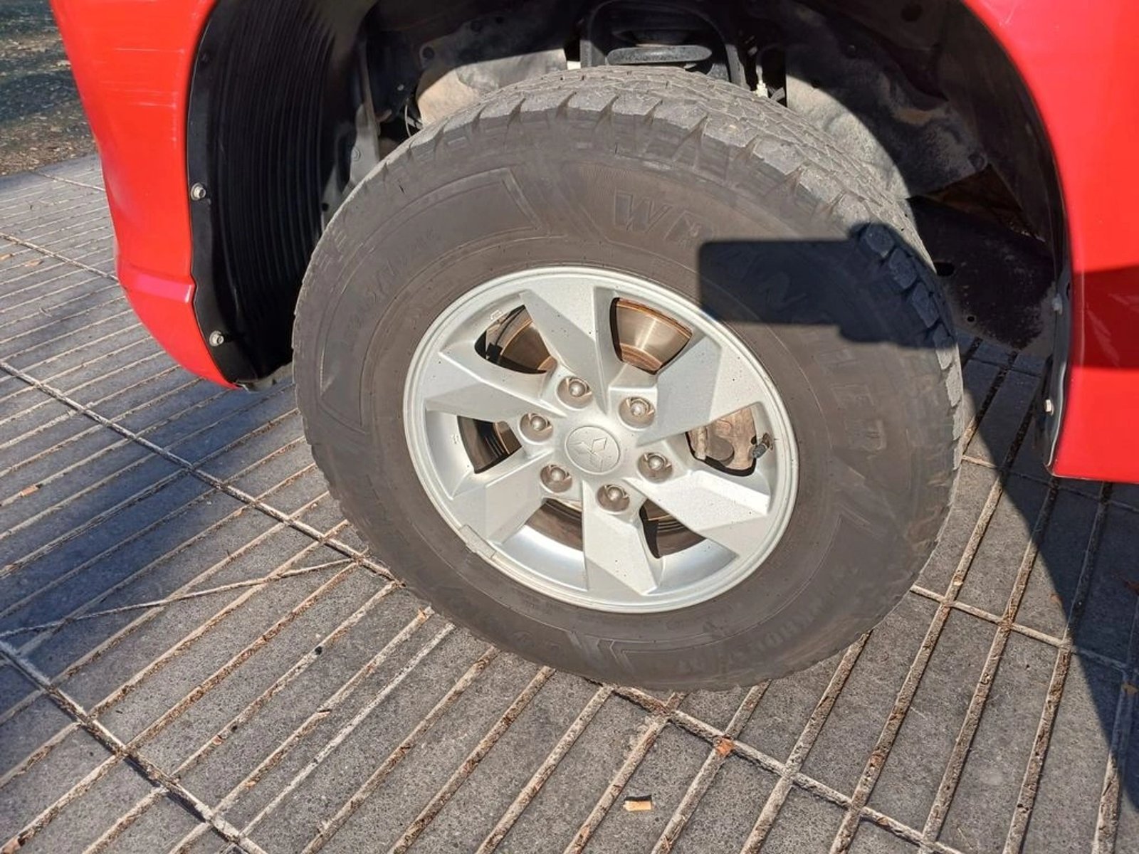 MITSUBISHI L200 L200 KATANA CR 4X2 2.4 2022 - Imagen 15 de 16