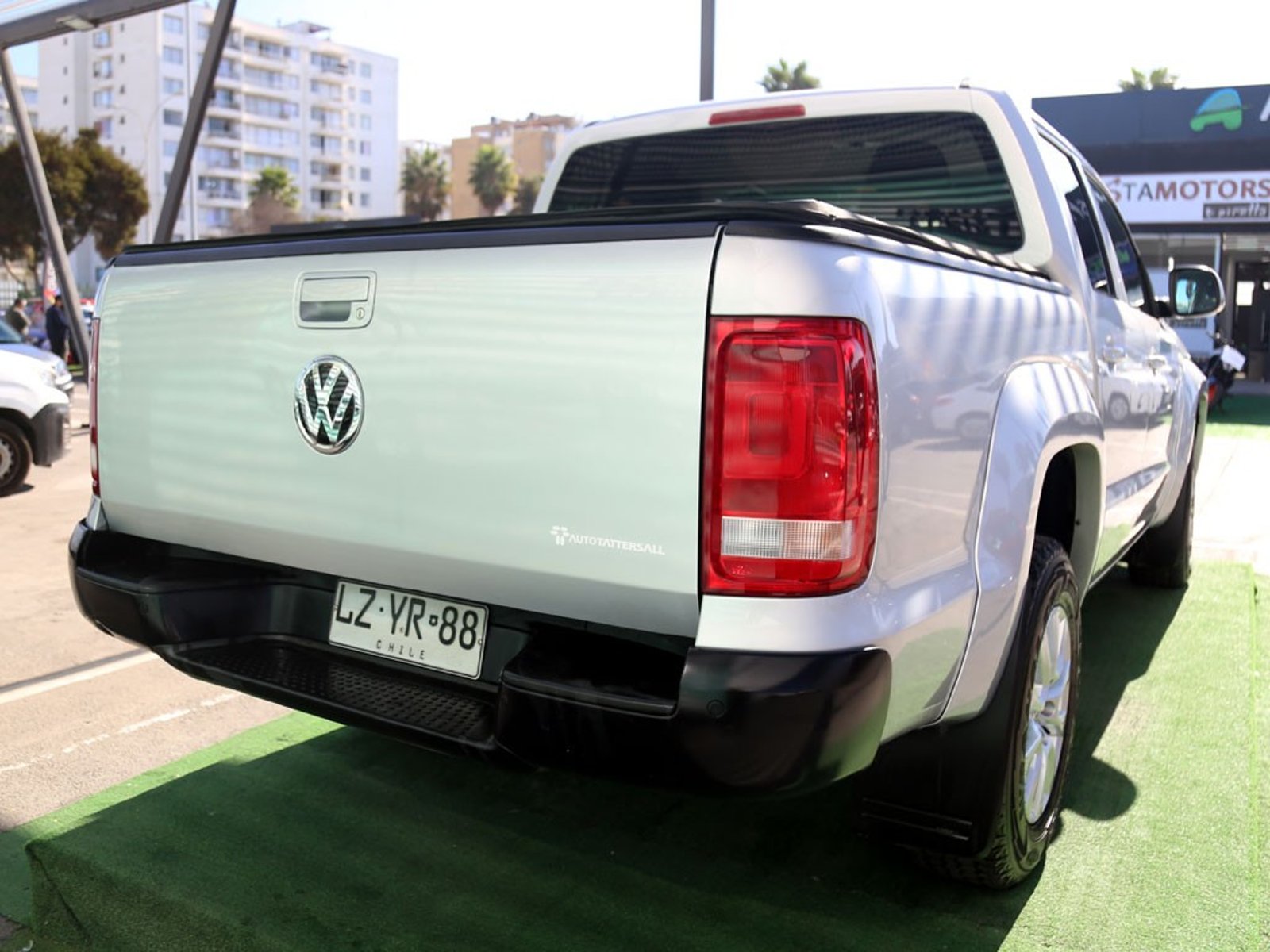 VOLKSWAGEN AMAROK COMFORTLINE AT 2.0 4X4 2021 - Imagen 7 de 20