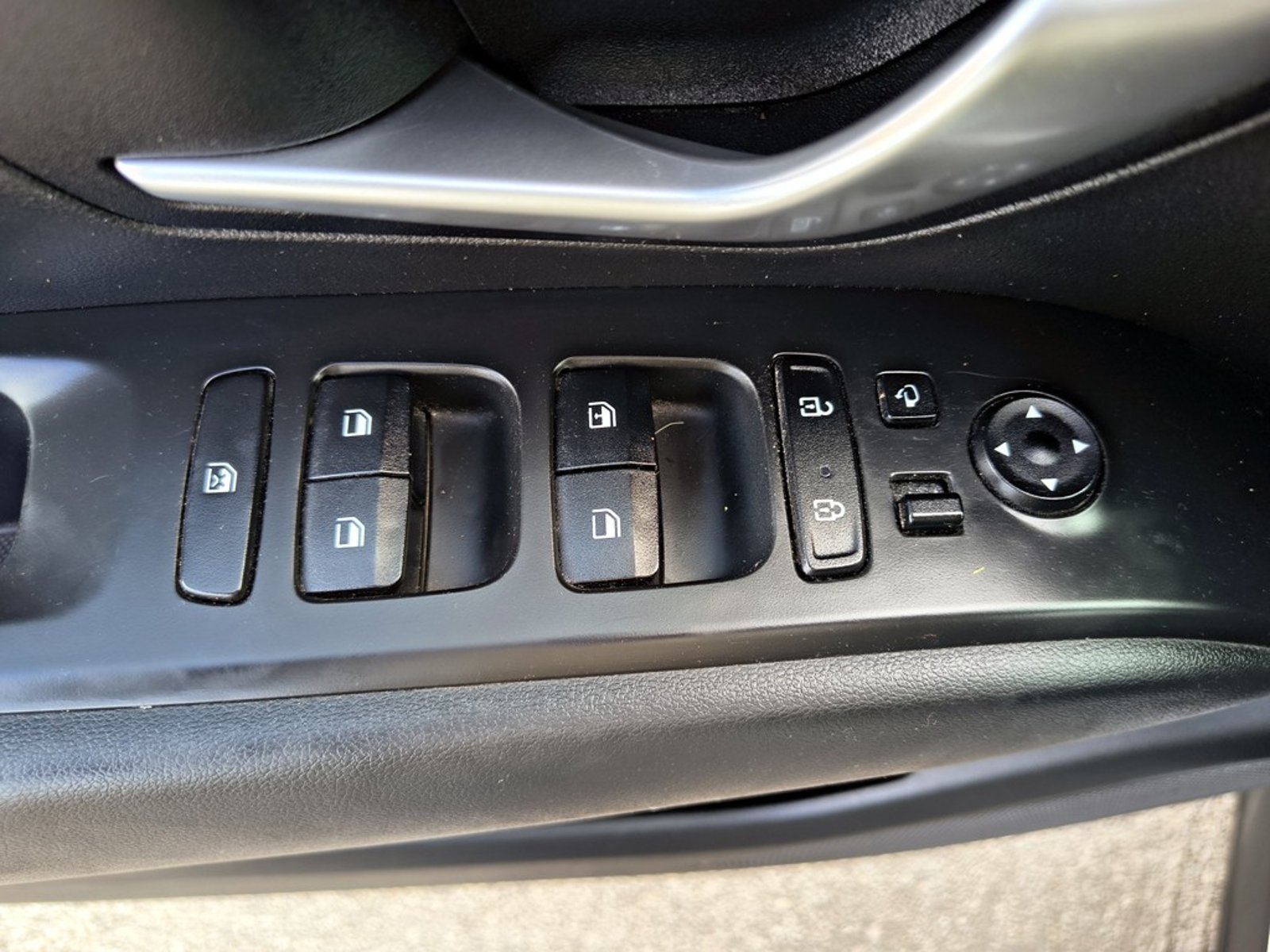 Hyundai TUCSON TUCSON 2.0 Gasolina 4x4 T/A 2024 - Imagen 8 de 20