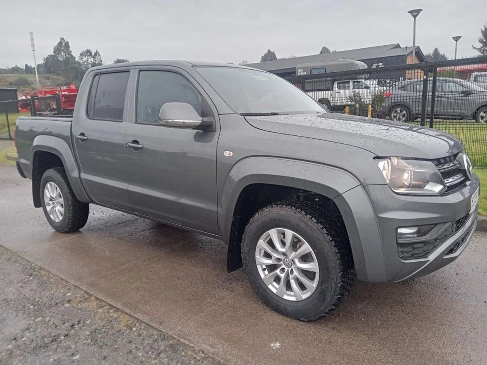 Volkswagen AMAROK AMAROK COMFORTLINE AT 2023 - Imagen 4 de 9