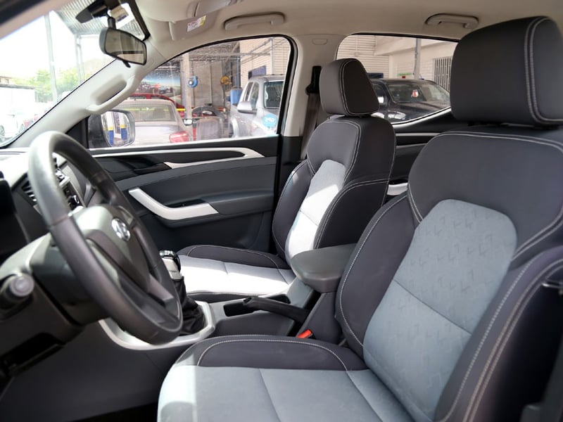 Maxus T60 2.8 DX DIESEL DOB. CAB 4X2 6MT 4P 2022 - Imagen 12 de 20