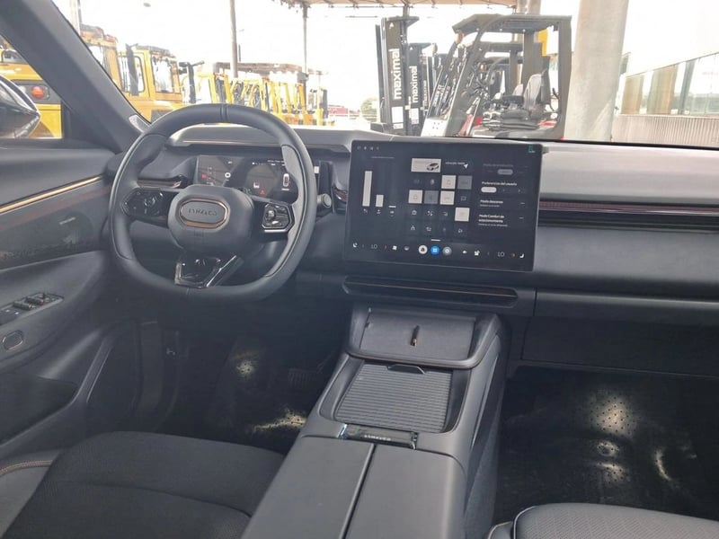 Lynk & Co 08 HALO 08 PHEV 1.5 AUT 4X2 2027 - Imagen 15 de 20