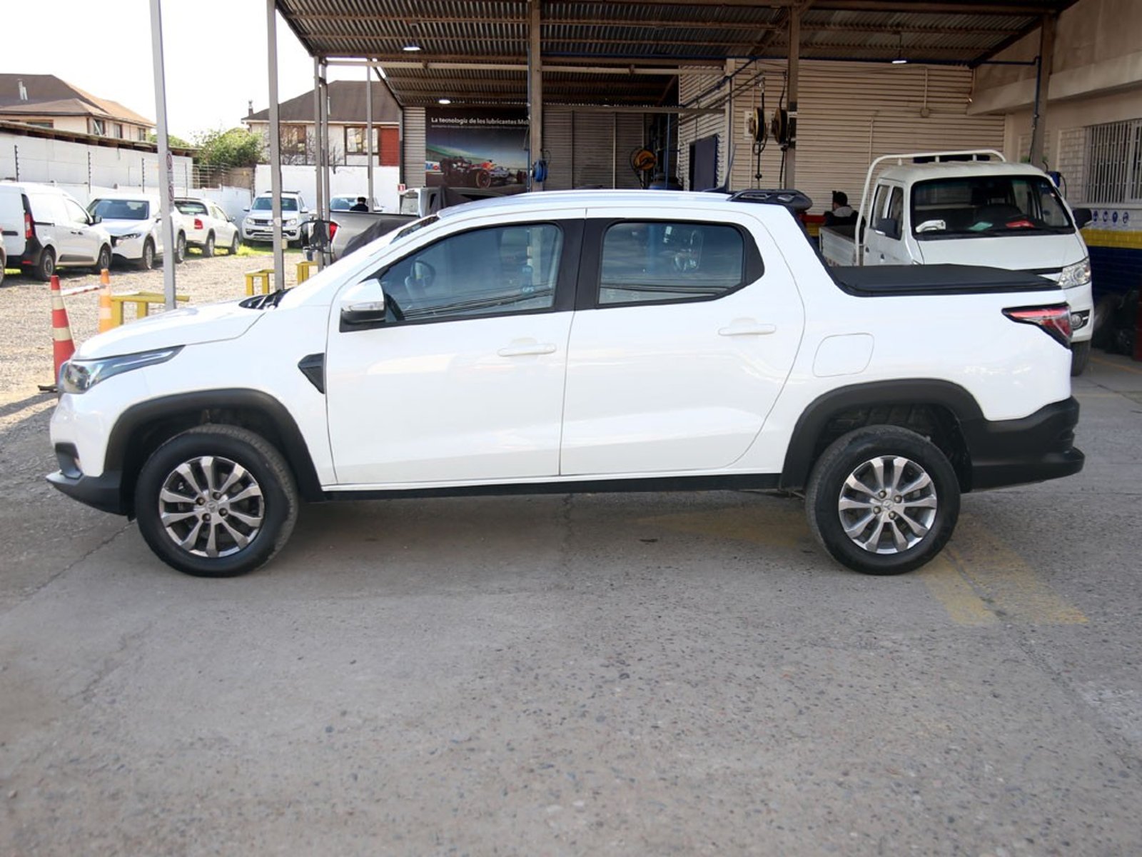 RAM 700 BIGHORNE DCAB 1.3 2024 - Foto 5 de 20