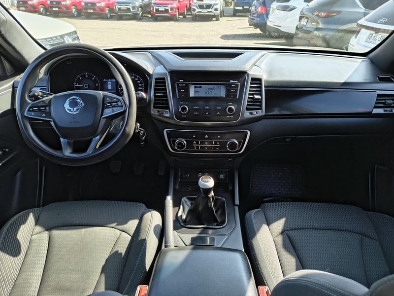 SsangYong MUSSO GRAND MUSSO 2.2 Diesel 4x2 T/M 2022 - Imagen 15 de 20