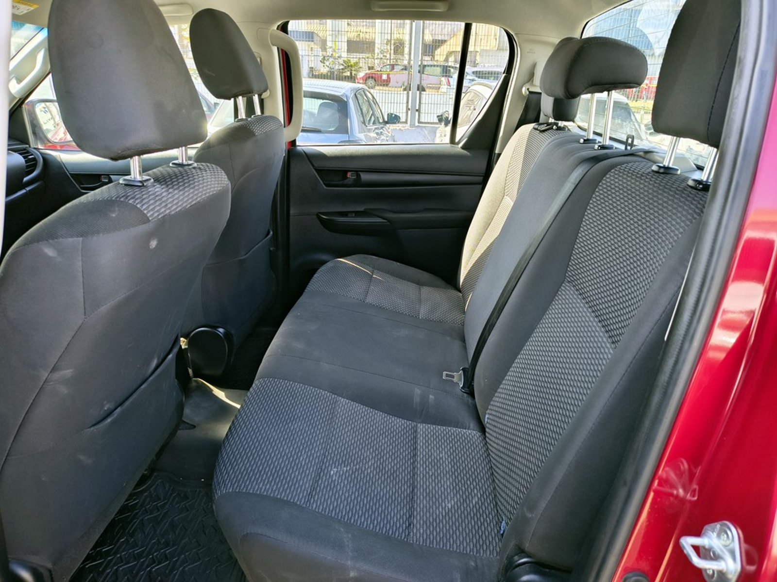 TOYOTA HILUX HILUX TSS 2.4 Diesel 4X2 T/M 2022 - Imagen 15 de 20