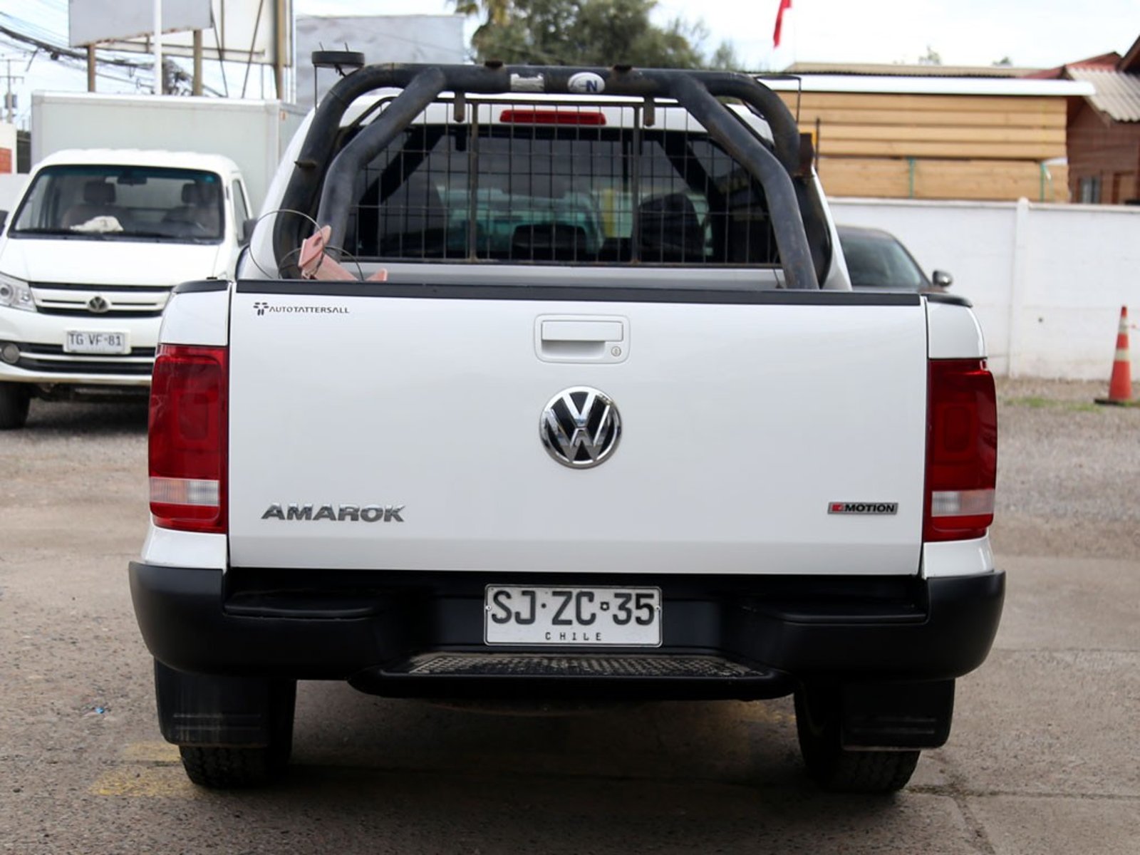 Volkswagen AMAROK DCAB TDI 4X4 TRENDLINE 2.0 2023 - Imagen 7 de 20