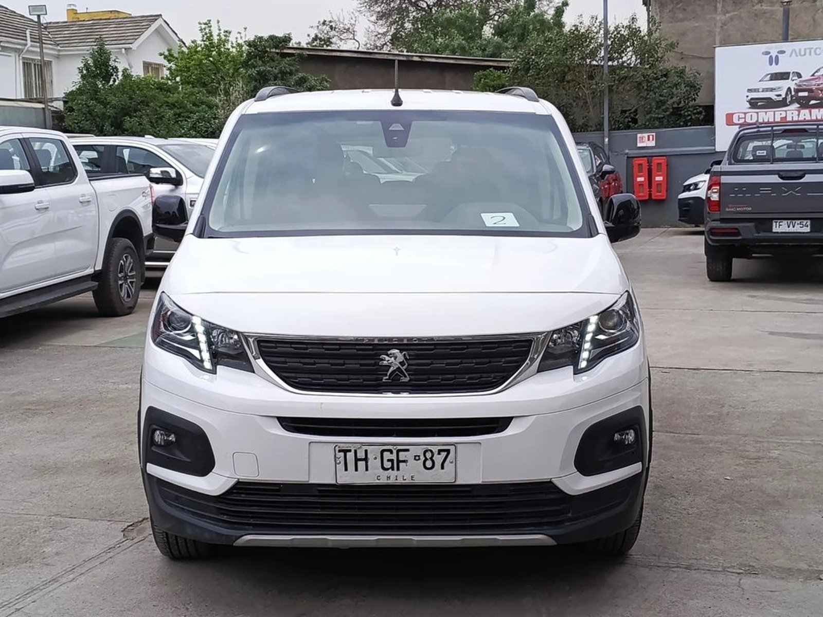 Peugeot RIFTER 1.5 ALLURE BLUEHDI AT 2024 - Foto 2 de 20