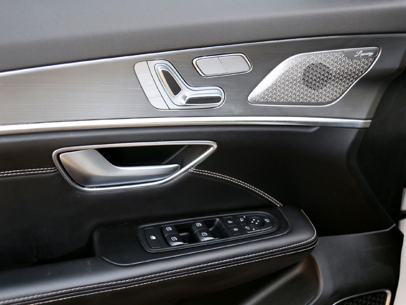 Jetour X70 PLUS AT 1.6 2023 - Imagen 18 de 20