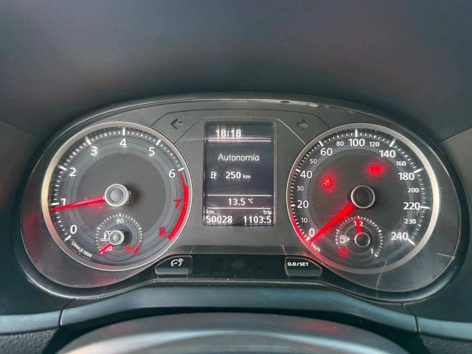 Volkswagen SAVEIRO 1.6 CAB EXT MT 2023 - Imagen 14 de 14